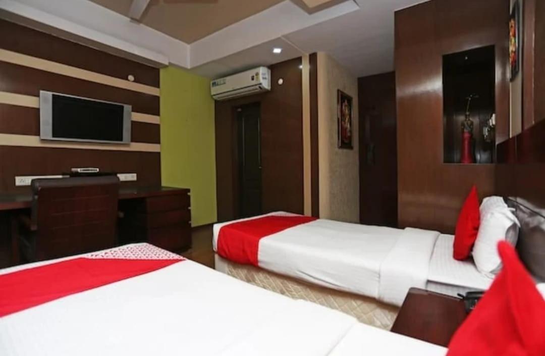Hotel Ambassador Chocolate Inn Kalyani Exterior photo